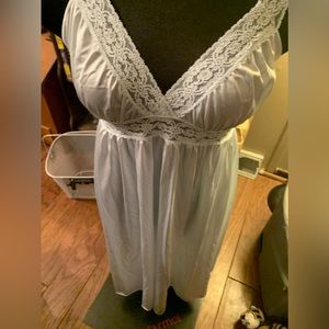 Vintage Shadowline  size Small